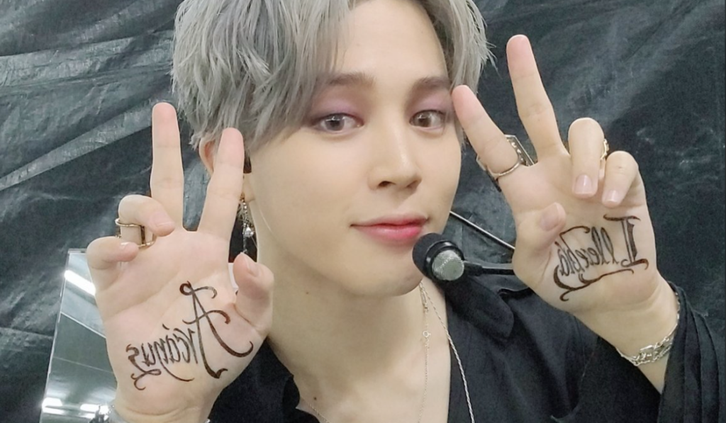 What did the tattoo word on BTS Jimin's hand mean? Cute selfie at “MAP OF  THE SOUL ON:E” was released !! - nomnomkiyow